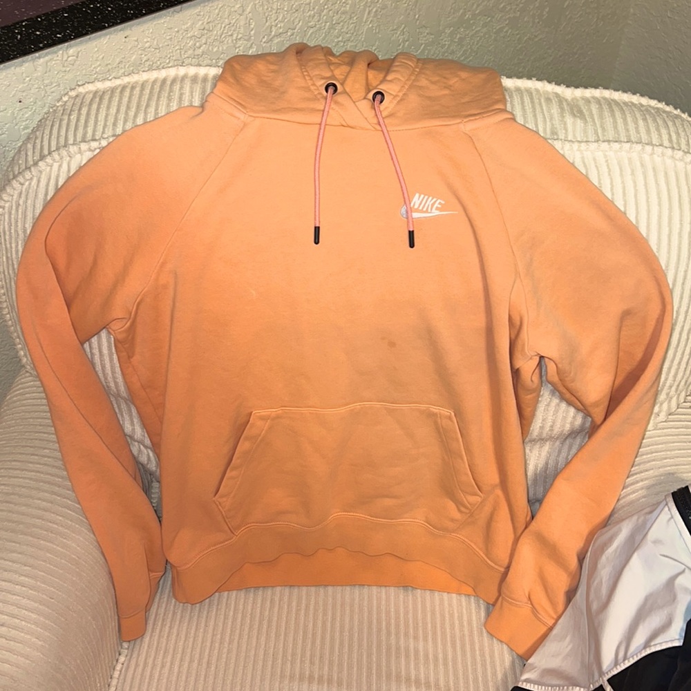 nike hoodie